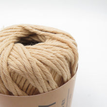画像をギャラリービューアに読み込む, DAISO ダイソー 毛糸 BULKY COTTON YARN バルキーコットンヤーン 8玉セット 1玉25g 約23m 極太 コルクベージュ 未使用品