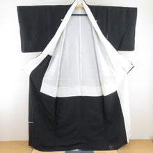 画像をギャラリービューアに読み込む, 黒留袖 箔 刺繍 菊に牡丹文様 正絹 比翼付 桔梗紋 作家物 落款付 袷 広衿 礼装着物 フォーマル 仕立て上がり 身丈160cm