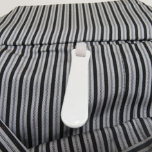 Load image into Gallery viewer, 袴 男性用 馬乗袴 紐下約83cm ポリエステル 洗える 黒色 灰色 縞文様 男物はかま 礼装 仕立て上がり