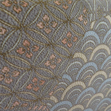 画像をギャラリービューアに読み込む, 道行 縮緬 裂取り小紋文様 灰色 正絹 着物コート 和装用 ちりよけ 身丈95cm
