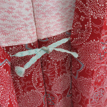 画像をギャラリービューアに読み込む, 羽織 正絹 菊に紅葉 赤色 紋なし 着物コート 和装 ちりよけ 身丈79cm