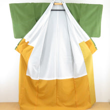 Load image into Gallery viewer, 色無地 袷 広衿 緑色 洗える ポリエステル 紋なし カジュアル 仕立て上がり着物 身丈164cm