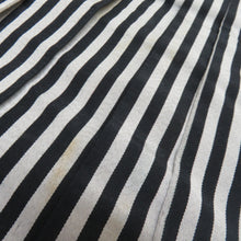 画像をギャラリービューアに読み込む, 袴 男児用 行燈袴 ・懐剣 ・お守り・角帯 4点セット ポリエステル 縞 黒色 灰色 袴紐下56cm 七五三 3歳 5歳 キッズ 男の子 ボーイズ