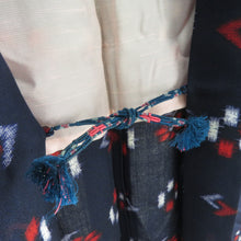 画像をギャラリービューアに読み込む, ウール着物 アンサンブル 羽織セット 花かすり柄 単衣 紫色 バチ衿 カジュアルきもの 仕立て上がり 身丈161cm