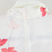 Load image into Gallery viewer, 夏着物 小紋 草花文様 クリーム色 単衣 広衿 絽 ポリエステル 洗える着物 夏用 仕立て上がり 身丈162cm