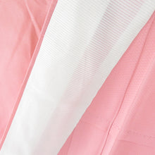 Load image into Gallery viewer, 夏着物 色無地 斜め格子絽地 広衿 正絹 桃色 紋なし 夏用 仕立て上がり 身丈160cm