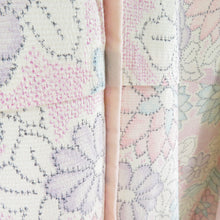 Load image into Gallery viewer, 紬 着物 単衣 菊文様 バチ衿 白ベージュ色 正絹 カジュアル着物 仕立て上がり 身丈157cm