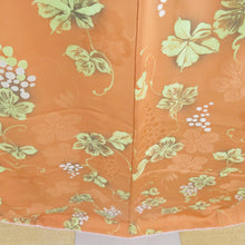 Load image into Gallery viewer, 小紋 葡萄唐草文様 袷 広衿 橙色 正絹 仕立て上がり カジュアル着物 身丈159cm