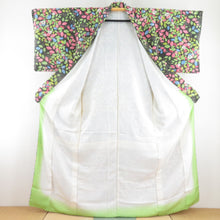 Load image into Gallery viewer, 小紋 椿文様 たたき染め 袷 バチ衿 黒色 正絹 仕立て上がり カジュアル着物 身丈161cm