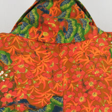 Load image into Gallery viewer, 小紋 松に梅文様 袷 広衿 茶色 正絹 仕立て上がり カジュアル着物 身丈159cm