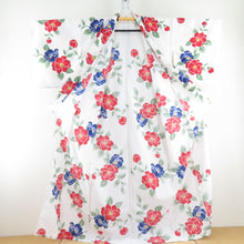 Load image into Gallery viewer, 浴衣 ポリエステル100％ 椿柄 夏用 白色 レディースゆかた 夏祭り 花火大会 身丈163cm