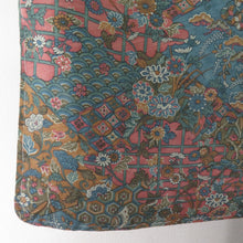 Load image into Gallery viewer, 小紋 裂取り花蝶文様 袷 バチ衿 茶紫色 正絹 仕立て上がり カジュアル着物 身丈158cm