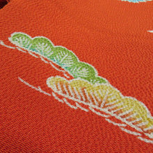 Load image into Gallery viewer, 名古屋帯 正絹 縮緬 型染め 花蝶文様 全通柄 九寸帯 橙色 カジュアル 仕立て上がり 着物帯 長さ362cm