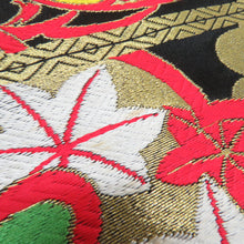 Load image into Gallery viewer, 子供帯 2本セット 黒色 金色 金糸 松 菊 女児用 全通柄 織文様 アセテート ポリエステル 洗える 七五三 長さ360cm