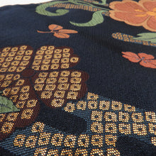 Load image into Gallery viewer, 半幅帯 ポリエステル 桜柄 紺色 洗える 半巾帯 着物帯 長さ390cm