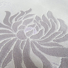 Load image into Gallery viewer, 半幅帯 ポリエステル 乱菊柄 灰色 紫色 洗える 半巾帯 着物帯 長さ390cm