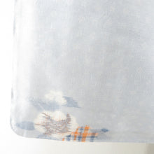 画像をギャラリービューアに読み込む, 紬 着物 単衣 椿文様 バチ衿 薄青色 正絹 カジュアル着物 仕立て上がり 身丈155cm