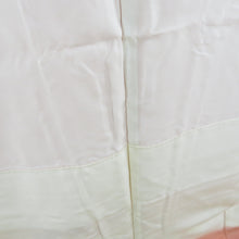 画像をギャラリービューアに読み込む, 付下げ 菊に梅文様 袷 広衿 橙色 正絹 仕立て上がり 紋なし カジュアル着物 身丈158cm