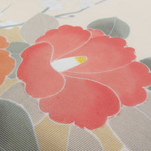 Load image into Gallery viewer, 名古屋帯 正絹 塩瀬 友禅染 椿文様 お太鼓柄 九寸帯 ベージュ色 橙色 カジュアル 仕立て上がり 着物帯 長さ363cm