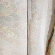 画像をギャラリービューアに読み込む, 小紋 紬地 花に家屋文様 単衣 バチ衿 茶黄色 正絹 仕立て上がり カジュアル着物 身丈153cm