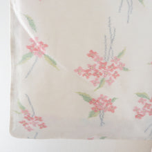 画像をギャラリービューアに読み込む, 紬 着物 枝花文様 袷 広衿 ベージュ色 正絹 カジュアル着物 仕立て上がり 身丈152cm