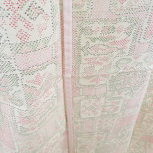 画像をギャラリービューアに読み込む, 小紋 紬地 幾何学文様 単衣 広衿 ベージュ色 正絹 仕立て上がり カジュアル着物 身丈153cm