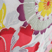 画像をギャラリービューアに読み込む, 羽織 アンティーク 花唐草 ちりよけコート 絹 灰白色 レトロ 着物用 身丈82cm