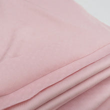 画像をギャラリービューアに読み込む, 反物 色無地着尺 ポリエステル 洗える 市松地紋 桃紫色 着物生地 和裁 未仕立て 長さ1300cm
