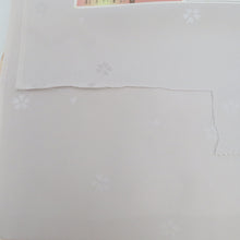画像をギャラリービューアに読み込む, 反物 本加賀友禅 襦袢反物 正絹 パープル系 薄紫色ｘ多色 絵羽模様 花柄 長襦袢 証紙付き 和柄 未仕立て品 和裁練習 生地