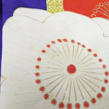Load image into Gallery viewer, 振袖 紫×緑×赤×白×ゴールド 金彩 金コマ刺繍 笹 梅 箔入り 正絹 袷 広衿 成人式 仕立て上がり 身丈160.7cm