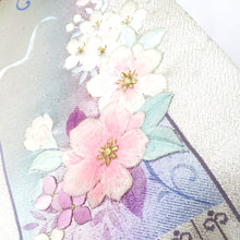 Load image into Gallery viewer, 名古屋帯 正絹 シルバーｘ緑紫ぼかし 花刺繍 アイアン調デザイン PAUL MAUAIAT カジュアル 仕立て上がり 着物帯 普段使い 長さ356.5cm