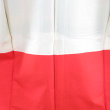 Load image into Gallery viewer, 紬 着物 アンサンブル 着物と羽織2点セット 袷 正絹 黄色ｘ緑色ｘオレンジ色ｘ赤色 チェック模様 バチ衿 カジュアル 普段着物 仕立て上がり 身丈156cm