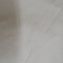 Load image into Gallery viewer, 袋帯 正絹 クリーム色ｘ白色 パステル系 梅に御所車 礼装用 金糸 六通柄 フォーマル向け 着物帯 長さ426cm