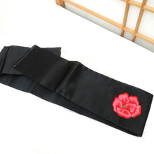 Load image into Gallery viewer, 名古屋帯 作り帯 付け帯 分離型 黒ｘ赤ピンク白銀 花柄 お太鼓柄 仕立て上がり 着物帯 ワンタッチ帯 手軽 カジュアル 普段使い