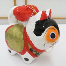 Load image into Gallery viewer, 子供着物 お宮参り 縁起物セット でんでん太鼓 犬張子 熨斗扇子 日本製 箱入 縁起物 和装小物 女の子