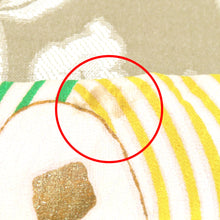 Load image into Gallery viewer, 子供着物 アンティーク 昔 薄ピンク 多色 波 霞 丸に葉と観世水 箔散らし 女児用 四つ身 レトロ きもの リメイク用 身丈115cm 難あり