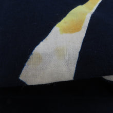 Load image into Gallery viewer, 浴衣 まとめ売り 藍染め 浴衣 3点セット 洋服リメイク 生地 のれん 紺地 仕立て上がり 夏物 女性用ゆかた 綿100% レディース 夏祭り 花火大会