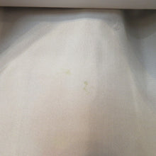 Load image into Gallery viewer, 小紋 銘仙柄 黒地 玩具柄 おもちゃ柄 袷 広衿 正絹 昔きもの風 レトロモダン 明治・大正ロマン 和洋ミックス シルク生地 リメイク 紙風船 猫 兎 鳥 身丈159.5cm
