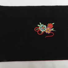 Load image into Gallery viewer, 子供着物 女児用 子ども用 作り帯 結び帯 7歳用 ブラック 花・扇子 刺繍 縮緬 七五三 祝着 晴れ着 舞台衣装 ちりめん