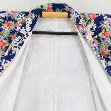 Load image into Gallery viewer, 振袖 加賀染め 毎田仁郎図案 伝統的工芸品 消失気 正絹 紺色ｘ多色 カラフル 草花文様 Ｌサイズ 袷 広衿 余り布付き 成人式 卒業式 フォーマル 身丈164cm