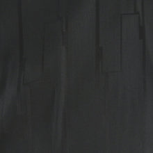Load image into Gallery viewer, 道行 西陣織雨コート 証紙付き 余り布付き 黒色 地紋様 幾何学柄 正絹 はっ水加工 着物コート 和装用 ちりよけ 身丈137cm