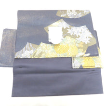 Load image into Gallery viewer, 名古屋帯 作り帯 名古屋帯 ブルーグレー地 扇面 花刺繍 正絹 分離型 ワンタッチ名古屋帯 未使用品