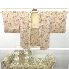 Load image into Gallery viewer, 羽織 昔 アンティーク 昔羽織 正絹 ベージュ×緑ピンク黒 植物柄 地模様入り レトロモダン 和洋ミックス ちりよけ 防寒 上着 身丈70cm