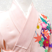 Load image into Gallery viewer, 子供着物 こども着物 ピンク×多色 花かご 女児用 四つ身 子どもきもの リメイク向き 練習用 シミあり 小物づくり用に 難あり