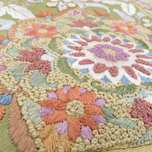 画像をギャラリービューアに読み込む, 袋帯 サガラ刺繍 芥子色ｘ黄緑ｘ多色 金糸 全通柄 亀甲に花々文様 正絹 礼装 フォーマル 着物帯 長さ448cm