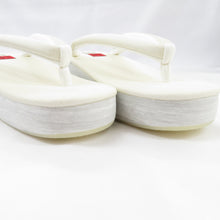 Load image into Gallery viewer, Calen BLOSSO (Karen Blosso) Sangly Cafe Elephant Hishiya Karen Blosso Calen Blosso M size 23.5-24.5cm adaptive off-white casual footwear made in Japan