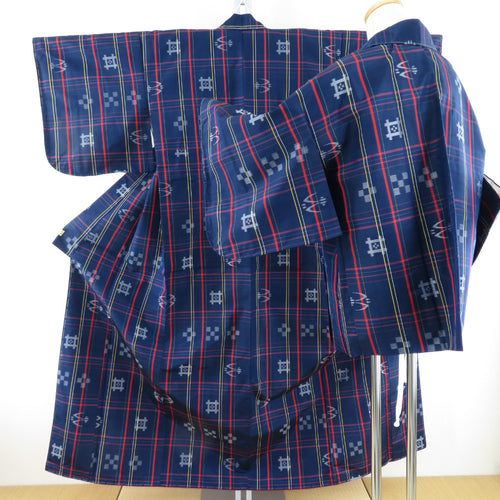 紬 着物 アンサンブル 格子に絣文様 正絹 青色 袷 バチ衿 羽織セット カジュアル着物 仕立て上がり 身丈154cm 美品