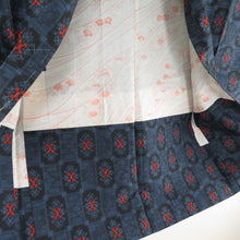 Load image into Gallery viewer, Tsumugi Kimono Ensemble Murayama Oshima Tsumugi Lattice Ichibun Matsubun Pure Black Blue Black Lined Bee Bee Collar Haori Set Casual Kimono Tailor 156cm