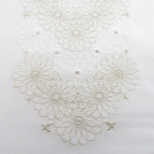 Embroidery half collar white x gold / white embroidery flower half -collar rhinestone kimono dress