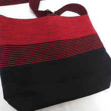 Load image into Gallery viewer, Shoulder bag 100 % cotton Kasuri Bag Red x Black Kasuri Tsubaki Border Made in Japan Kasuri no Sato